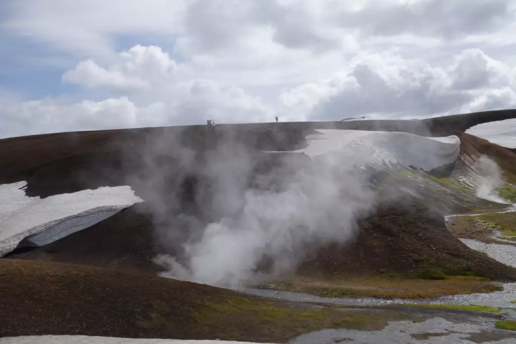 Fumeroles et pluie